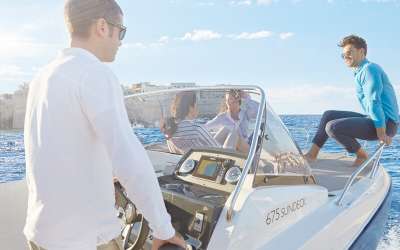 Quicksilver Activ 675 Sundeck